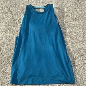 Ivivva by Lululemon blue tank top with built in‎ sports bra girls size 10